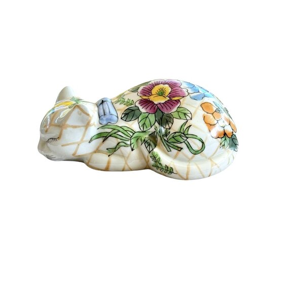 Decorative Hand-Painted Ceramic Cat Figurine With Floral Design - Picture 3 of 7